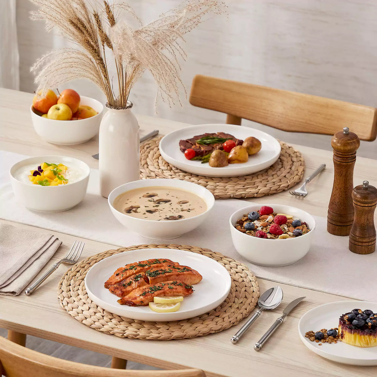 Mina 16 Piece Dinnerware Set