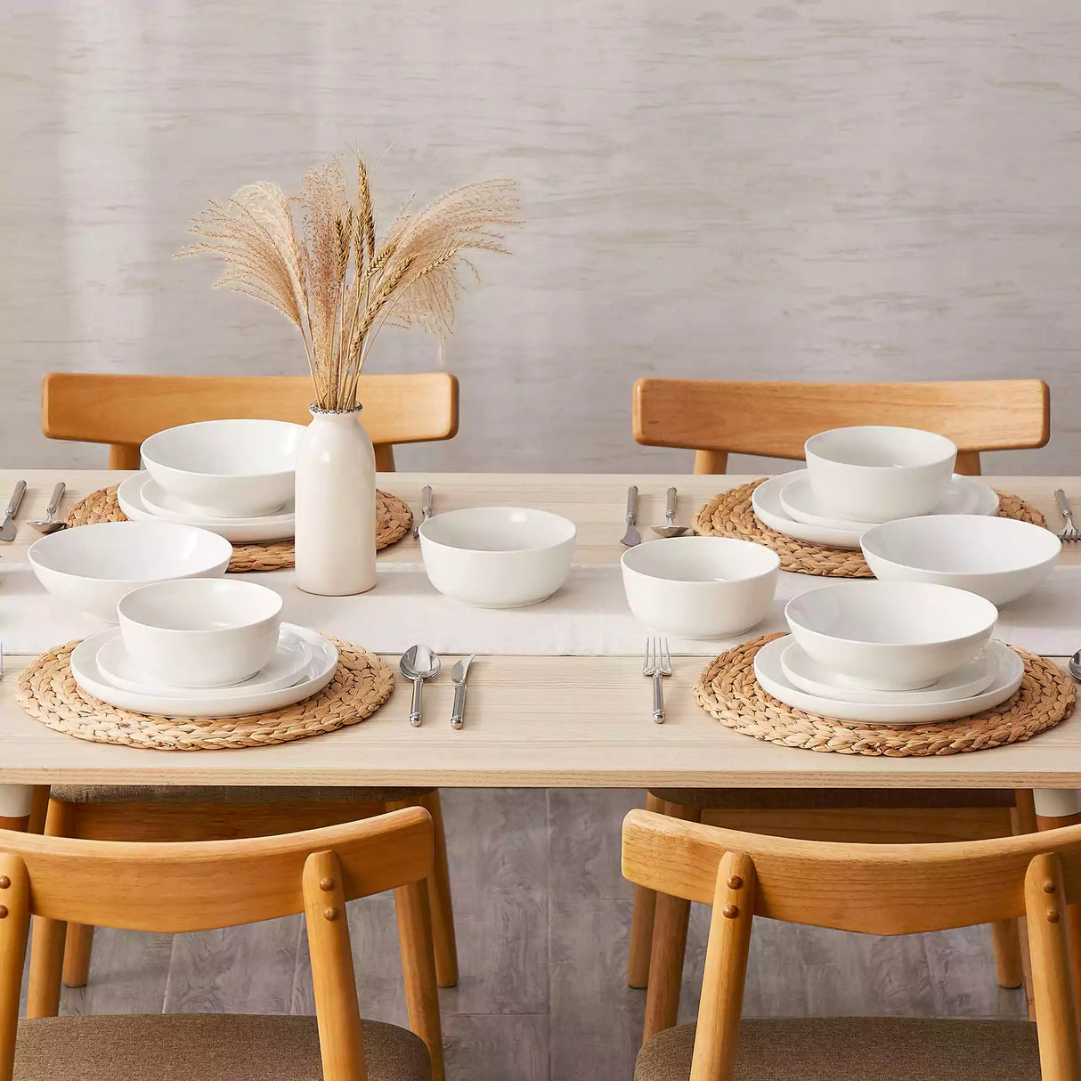 Mina 16 Piece Dinnerware Set