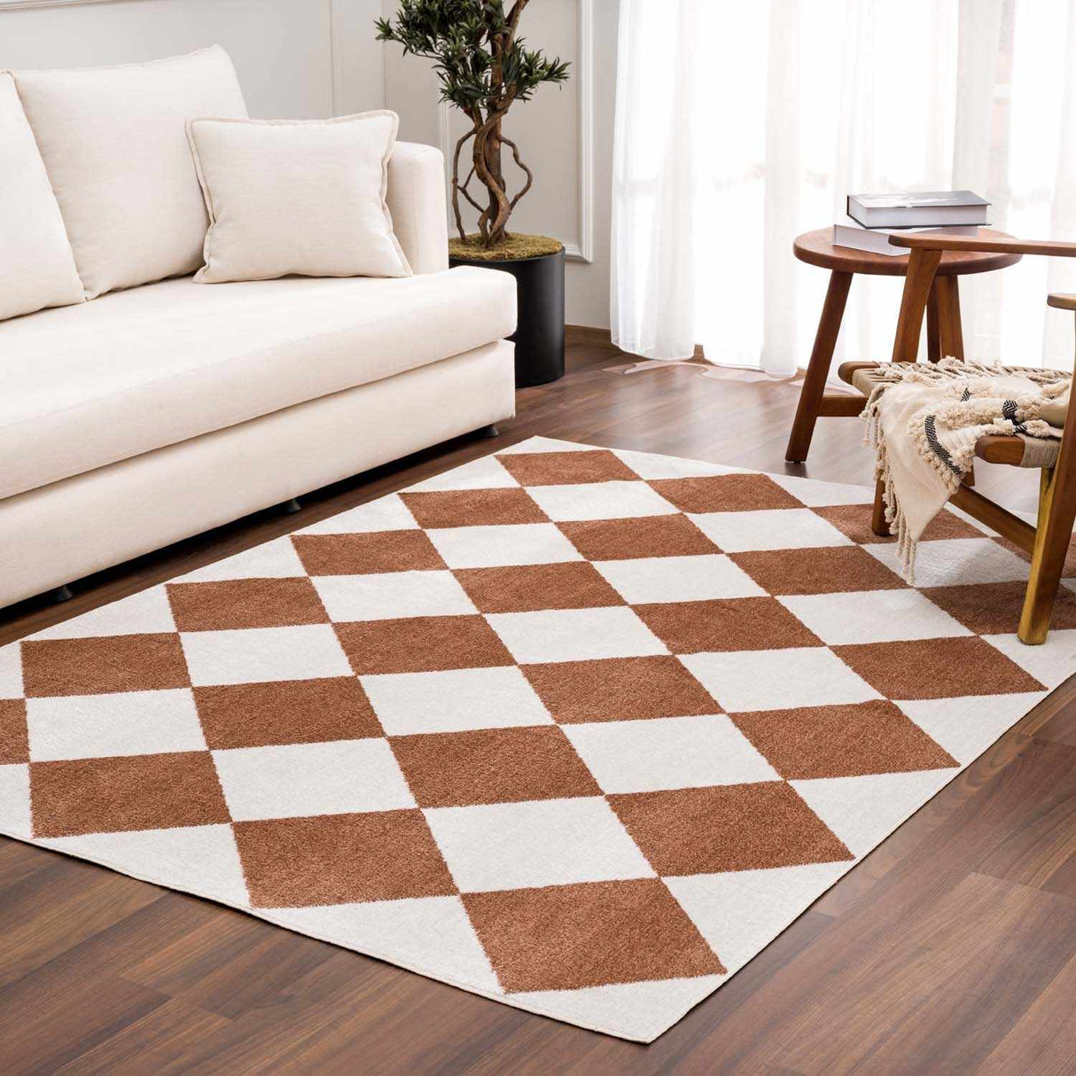 Ulric Chestnut Diamond Washable Area Rug