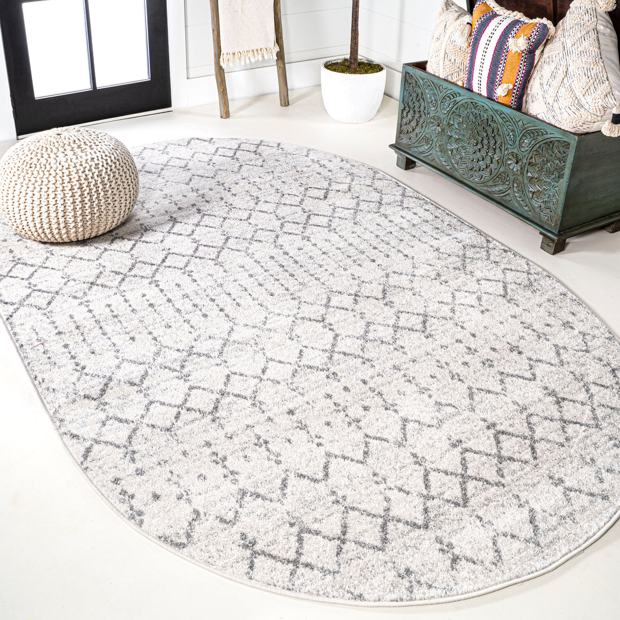 Moroccan-HYPE-Boho-Vintage-Diamond-Oval-Area-Rug-Area-Rugs