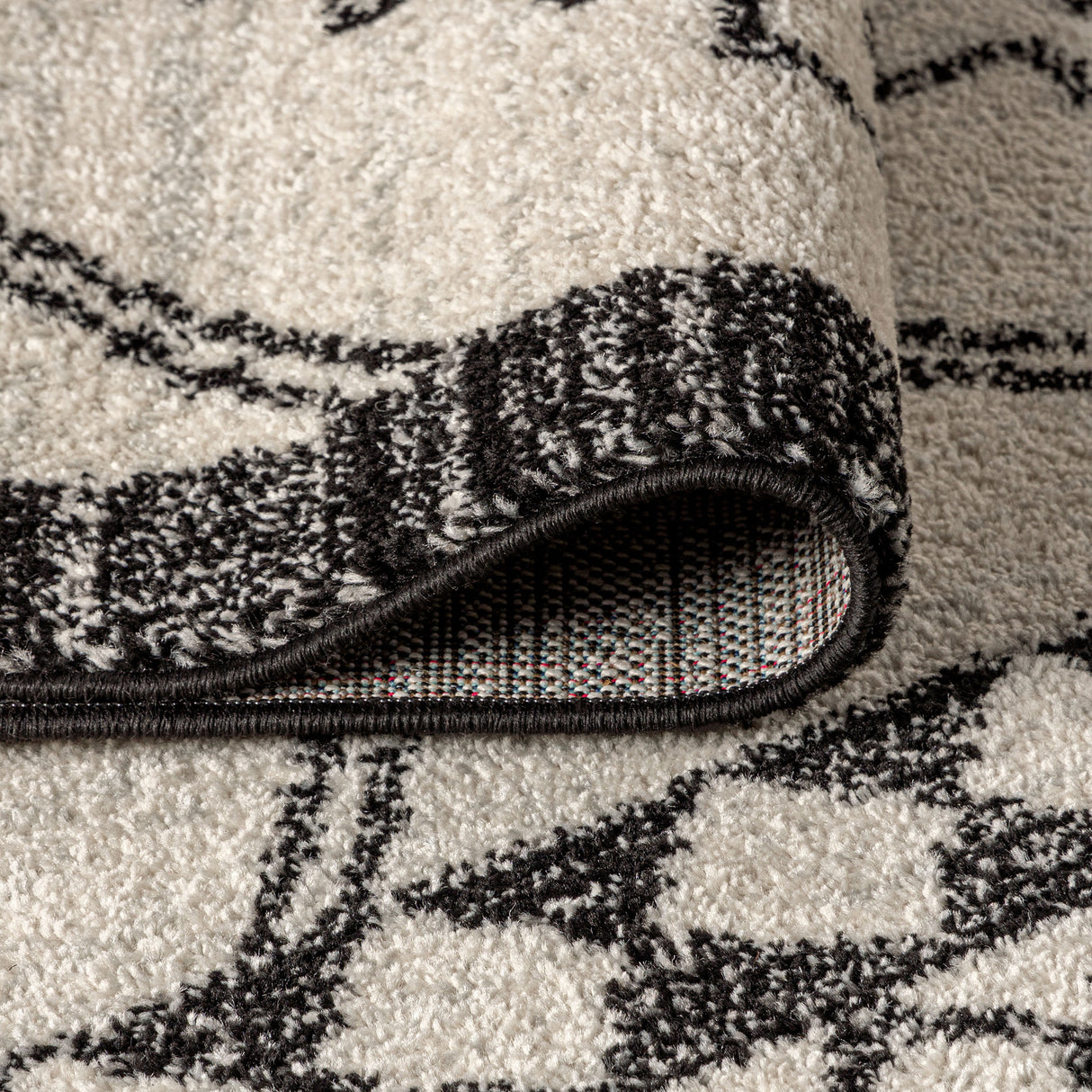 Amir Moroccan Beni Souk Square Area Rug