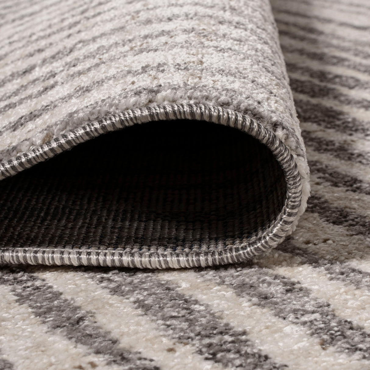 Skoura Modern Bold Stripe Runner Rug