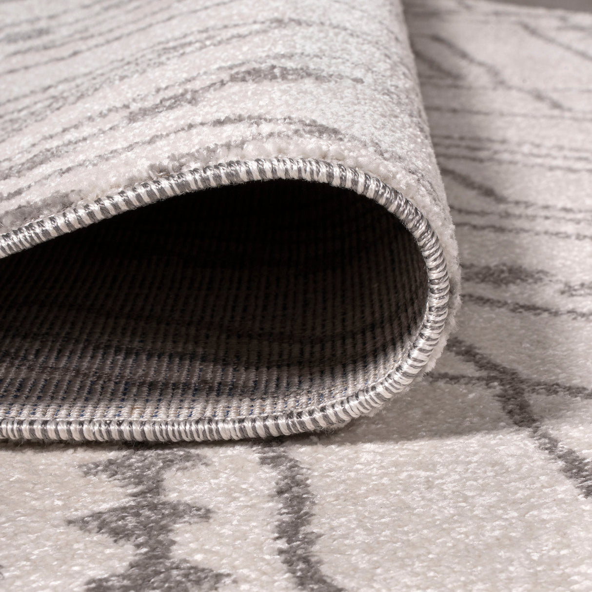 Rih Moroccan Style Diamond Runner Rug