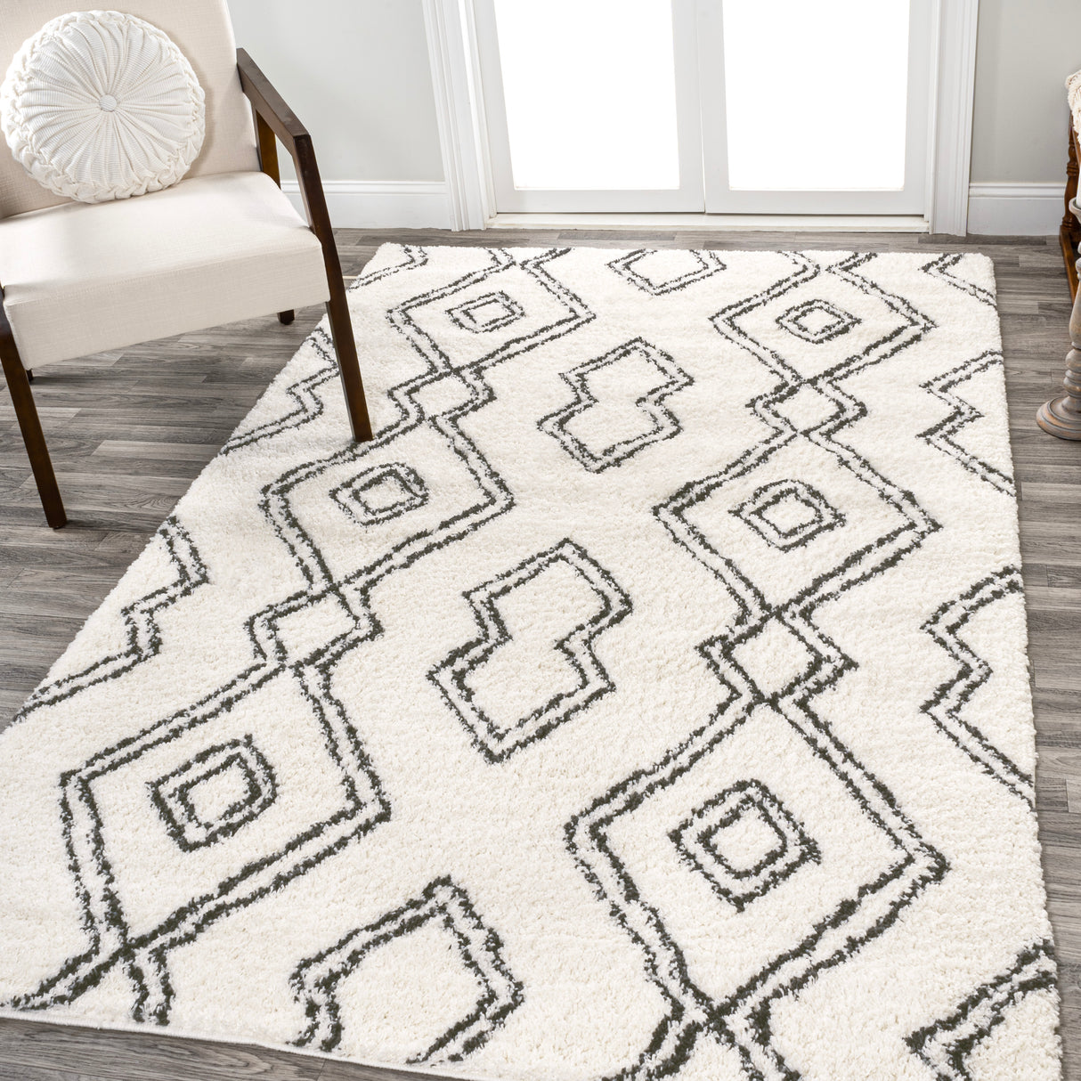 Deia-Moroccan-Style-Diamond-Shag-Area-Rug-Area-Rugs