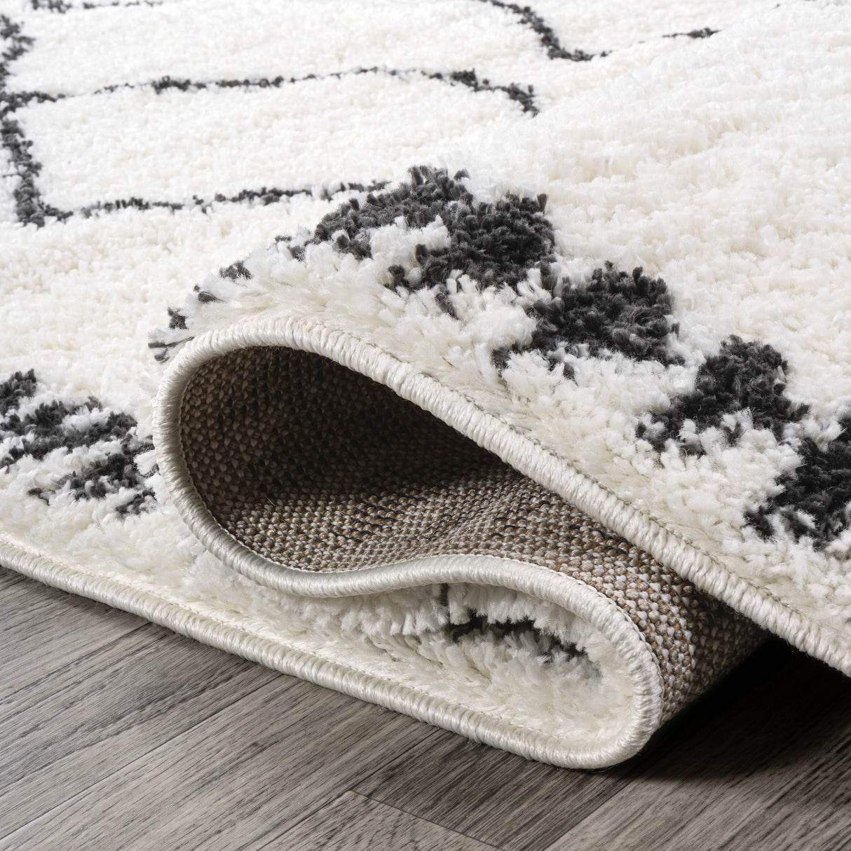 Calvia Moroccan Diamond Shag Runner Rug