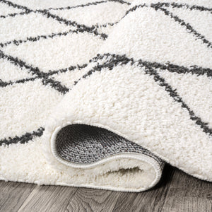 Cami Moroccan Style Diamond Shag Area Rug
