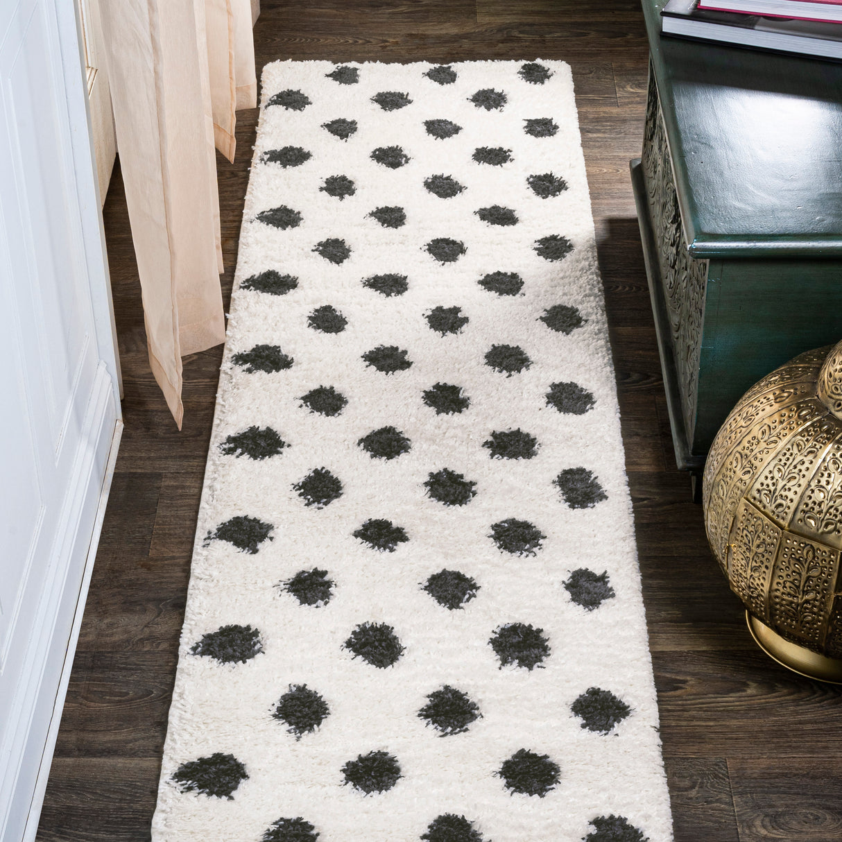 Pere-Modern-Dot-Shag-Runner-Rug-Runner-Rugs