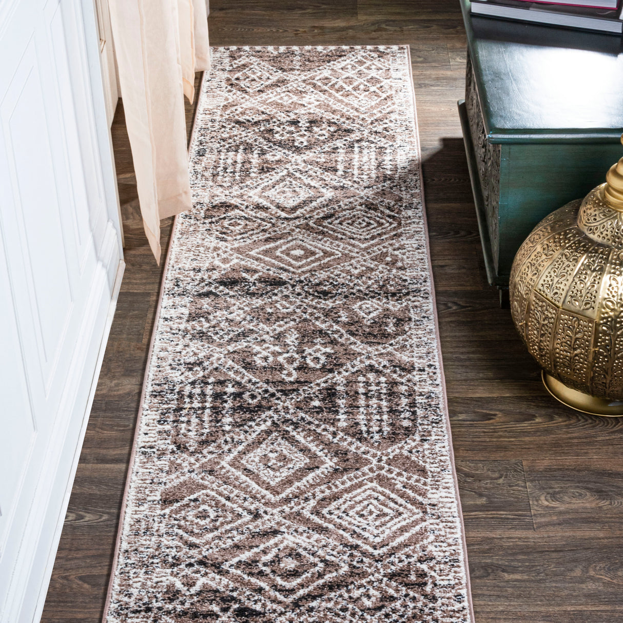 Tayri-Modern-Tribal-Geometric-Runner-Rug-Runner-Rugs