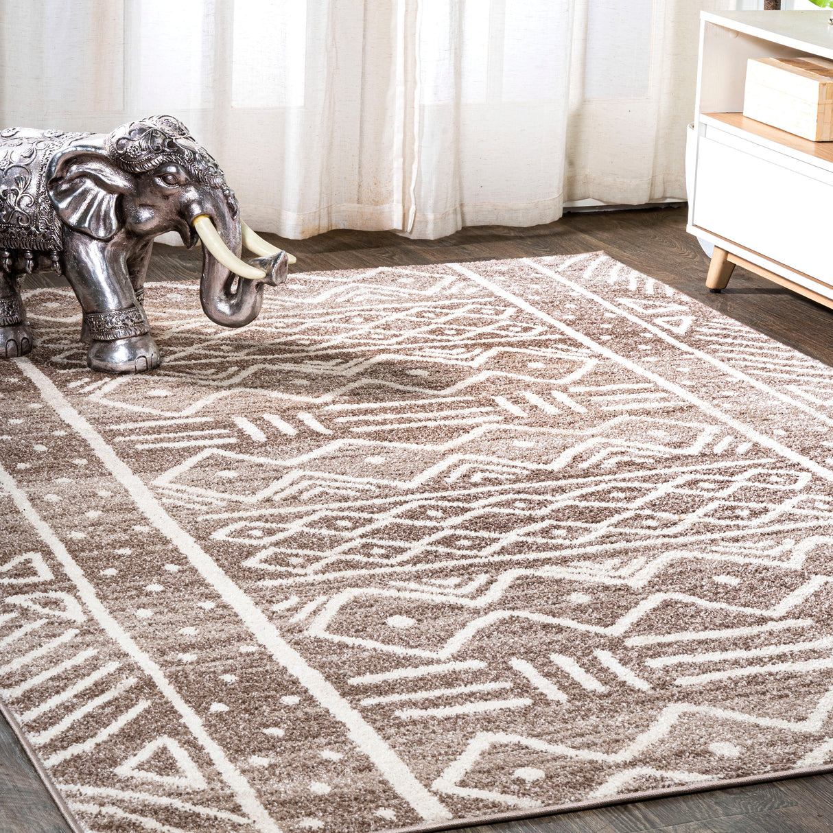 Amanar-Tribal-Geometric-Area-Rug-Area-Rugs