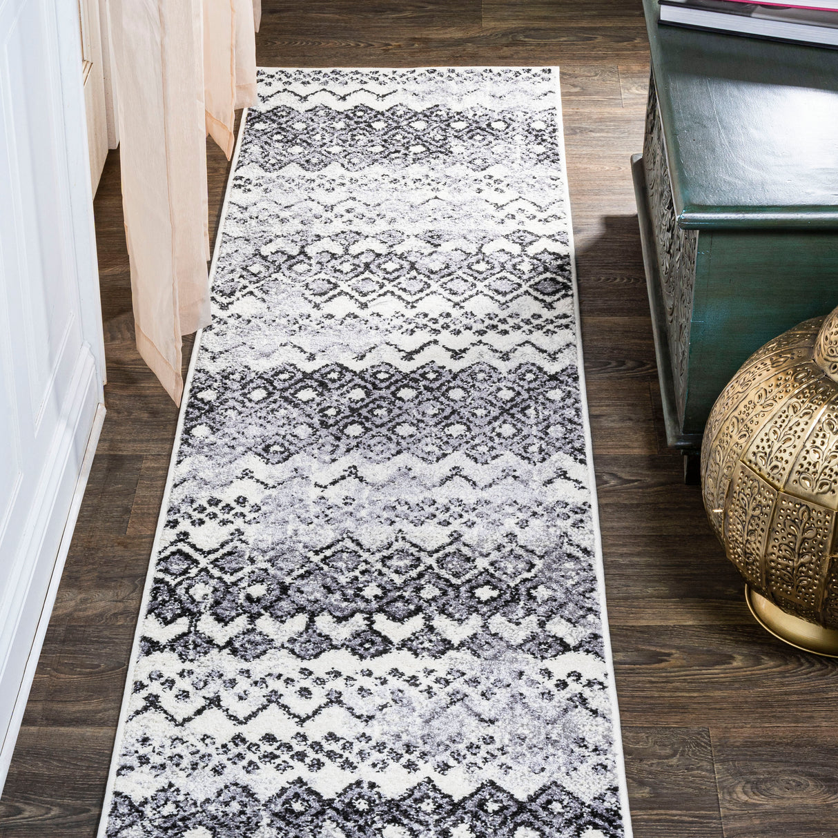 Azmar-Moroccan-Geometric-Distressed-Runner-Rug-Runner-Rugs