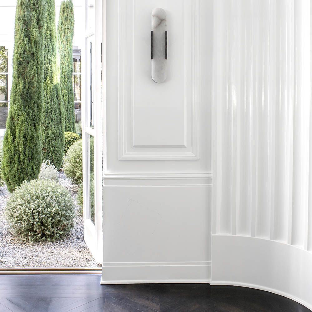 Alvora | Oblong Alabaster Wall Sconce with Brass Accents | Warm Diffused Glow for Foyers