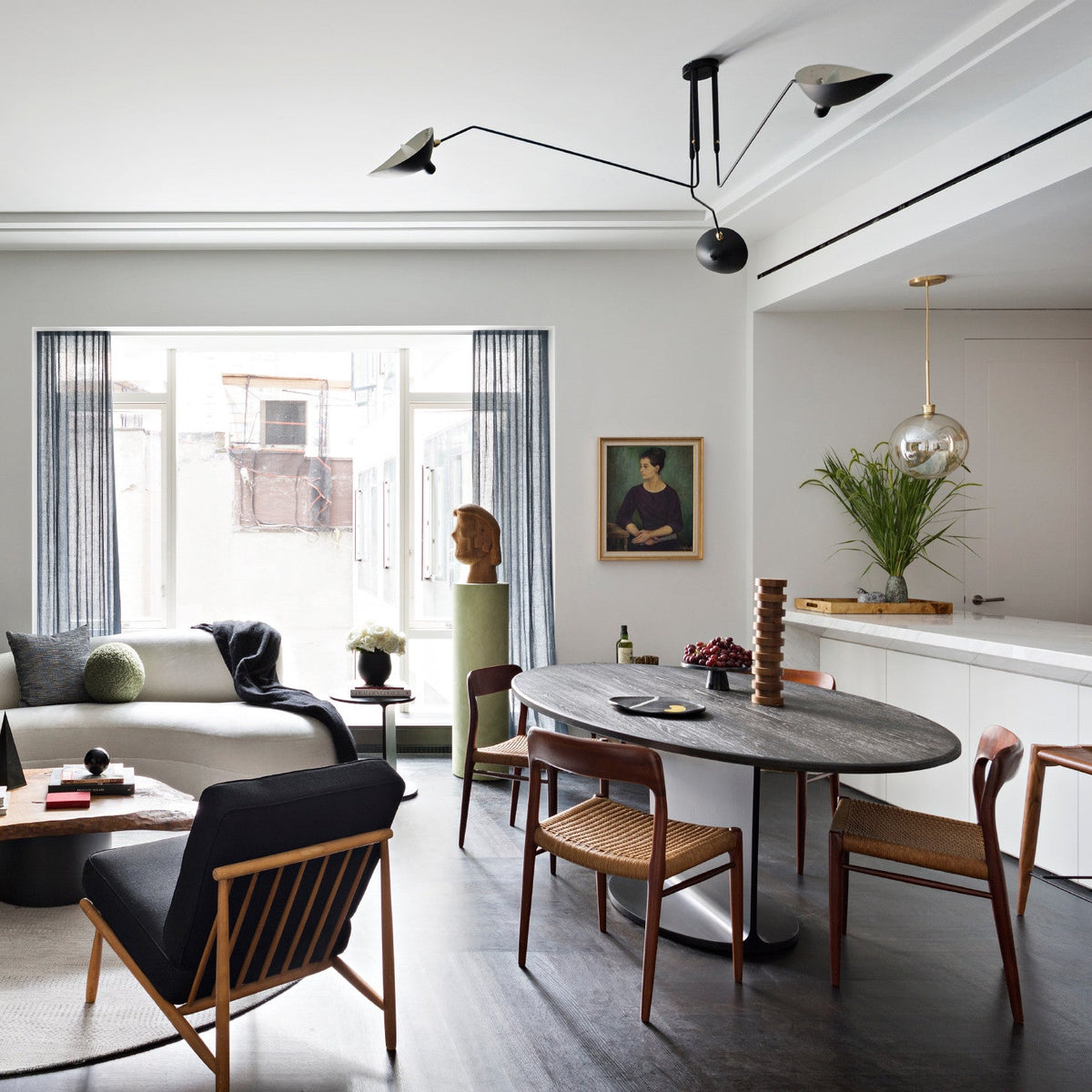 Arachnia | Suspended 3-Arm Ceiling Light with Rotating Reflectors, Black or White Finish