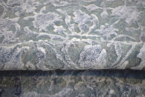 Modern Silver And Gray Hand Knotted Bamboo Silk 8x10 Area Rug