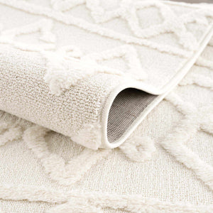 Gyundyukoru Area Rug