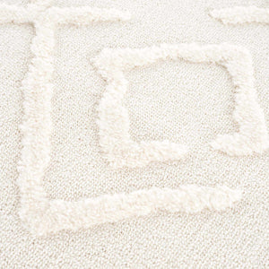 Gyundyukoru Area Rug