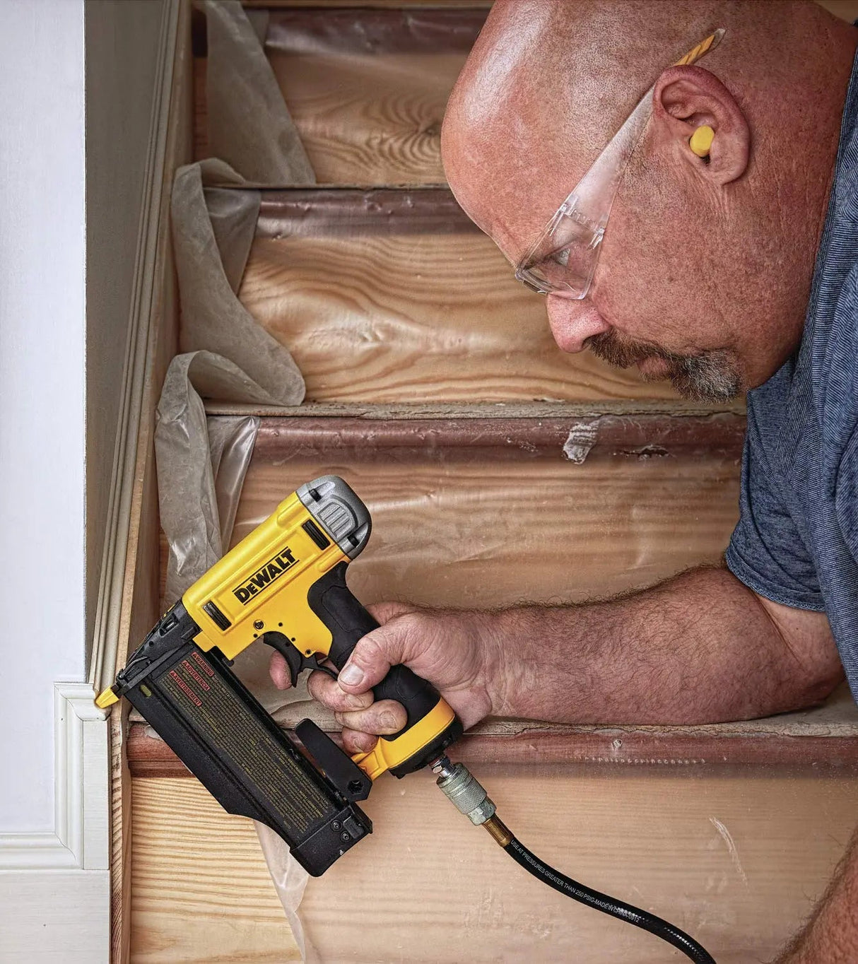 Open Box - DEWALT 23-Gauge 2 in. Pin Nailer