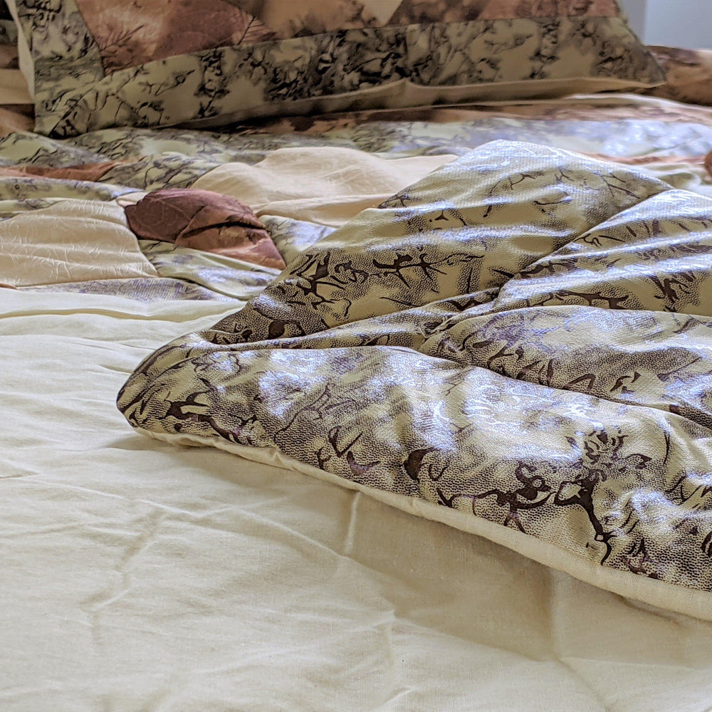 DaDa Bedding Country Rustic Camo Earthy Floral Sandy Beige Green Comforter Set (BM6118L-1)