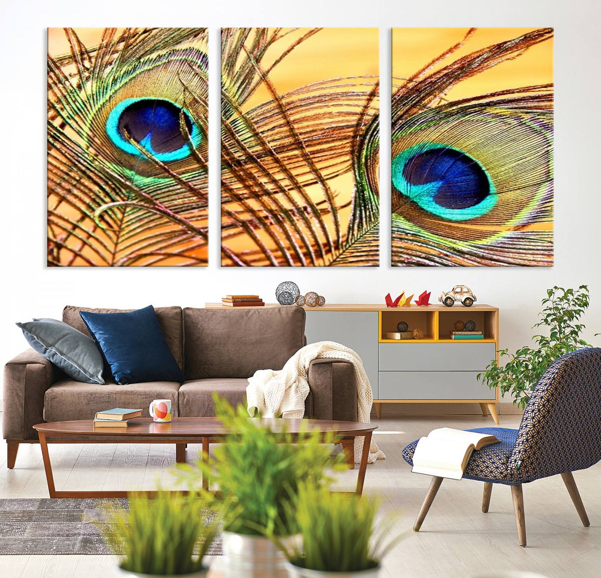 Peacock Feather Wall Art Print - Vibrant Green, Blue, and