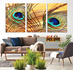 Peacock Feather Wall Art Print - Vibrant Green, Blue, and