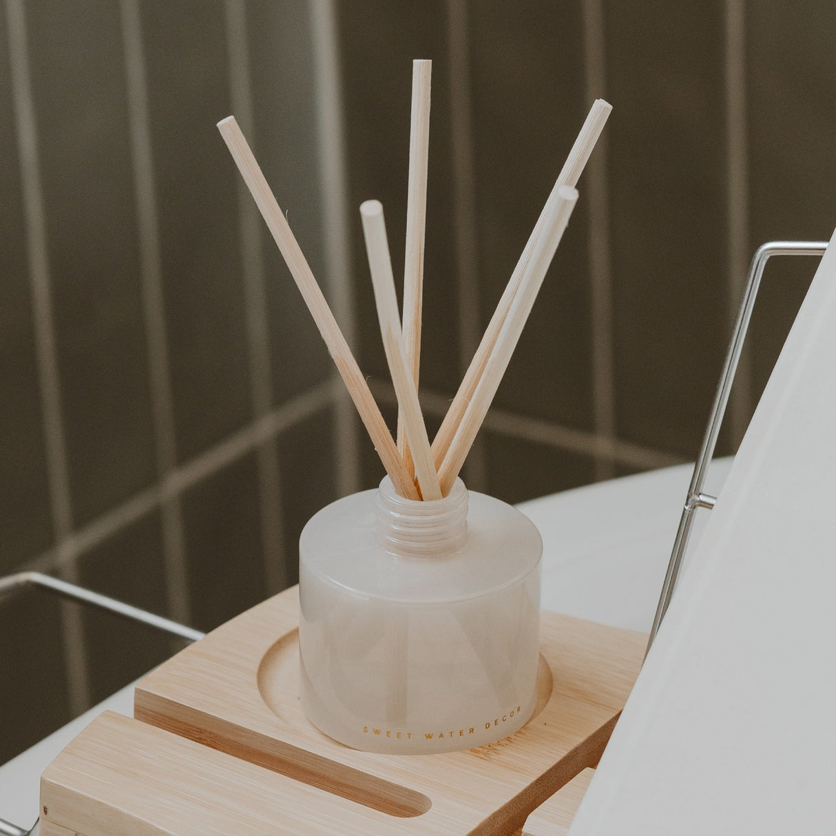 Spa Day White Translucent Tinted Glass Jar Reed Diffuser