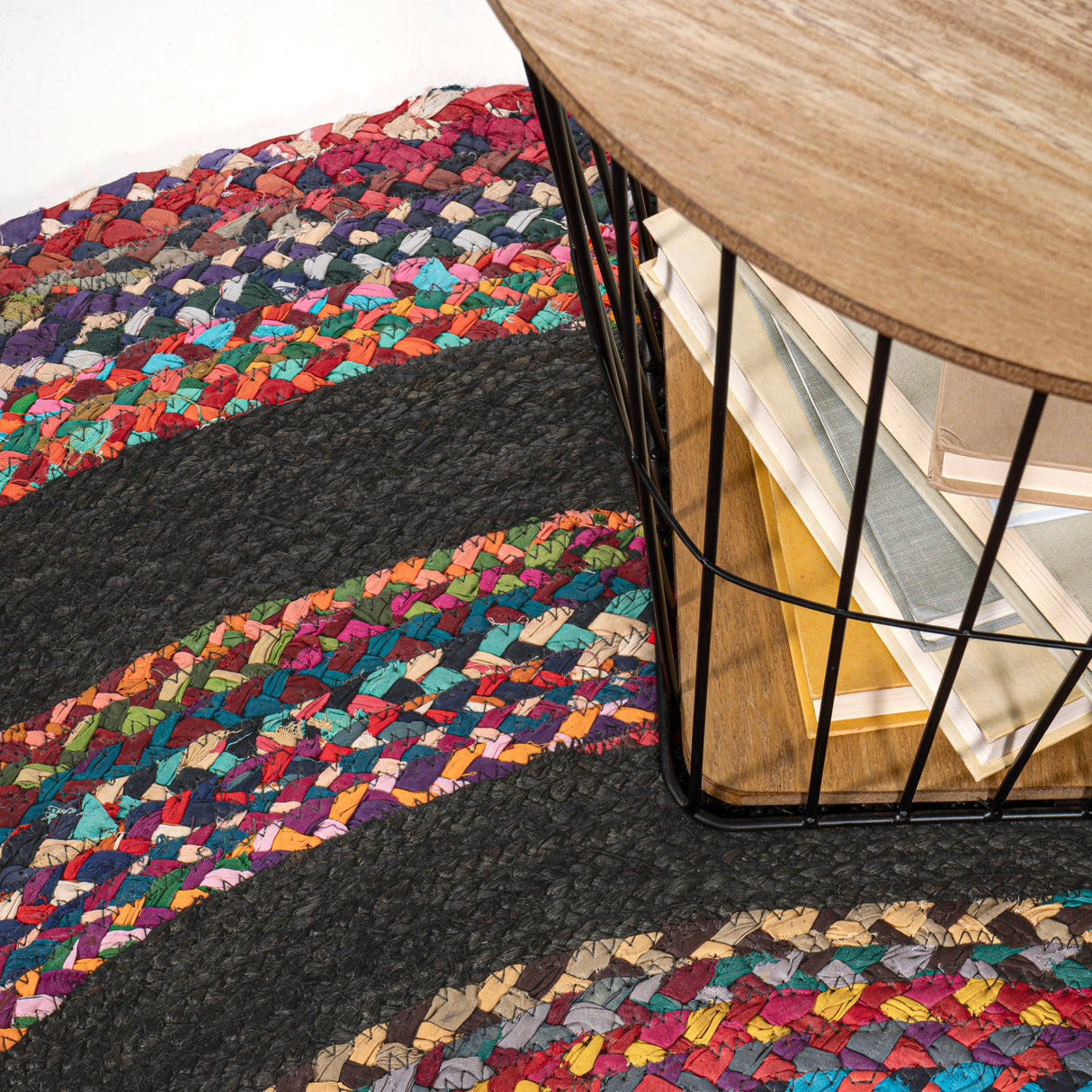 Abyss Braided Bohemian Coastal Round Jute Round Area Rug