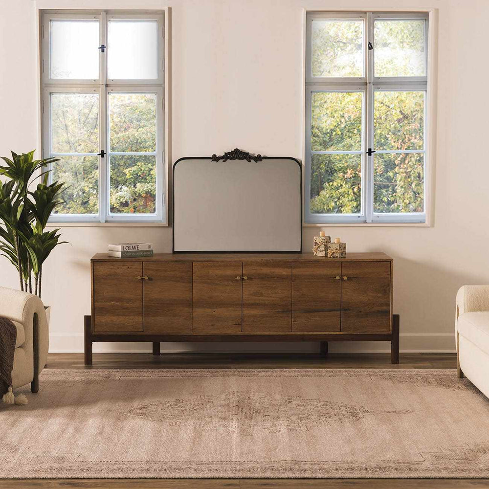 Luciana III Traditional Medallion Area Rug