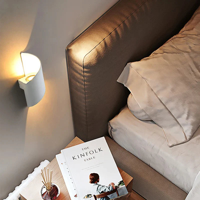 IP65 LED Outdoor Wall Light – 10W Waterproof Up Down Sconce for Home & Porch