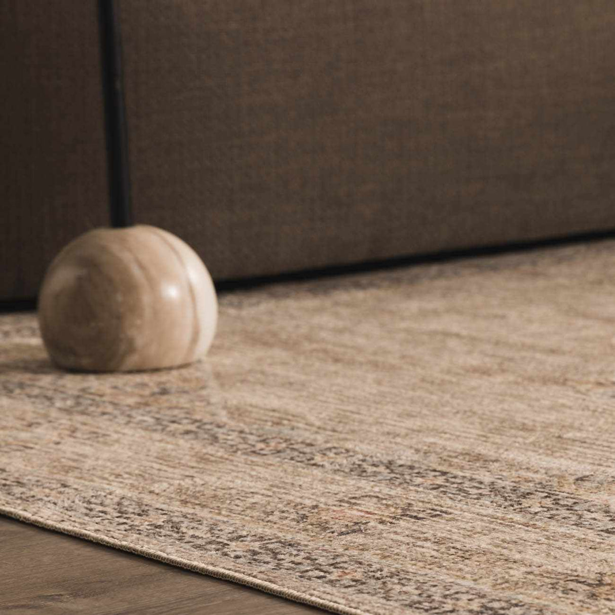 Lila Medallion Off-White Area Rug