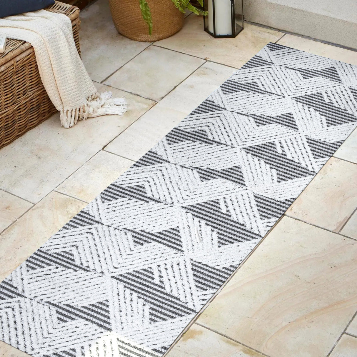 Jazz High-Low Pile Art Deco Geometric Indoor/Outdoor Runner Rug