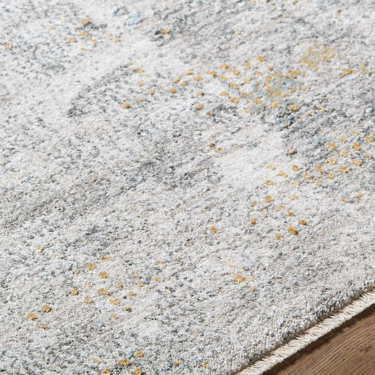 Gryta Textured Rug with Fringes