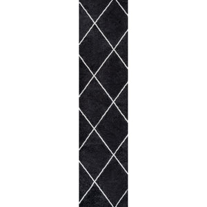 Cole Minimalist Diamond Trellis Runner Rug