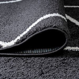 Cole Minimalist Diamond Trellis Runner Rug