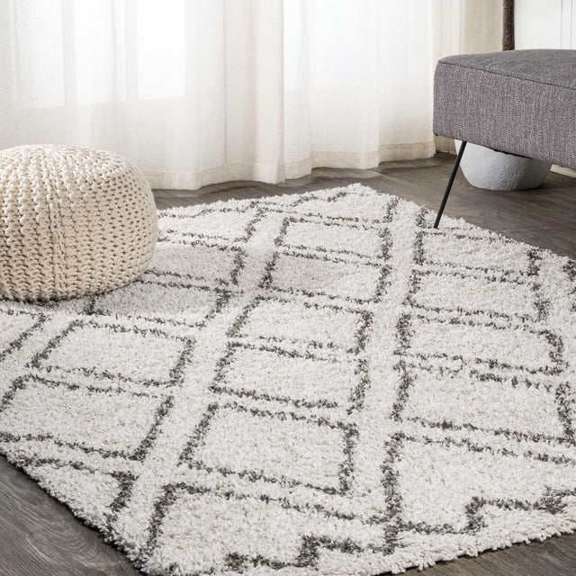 Soller-Diamond-Trellis-Shag-Area-Rug-Area-Rugs