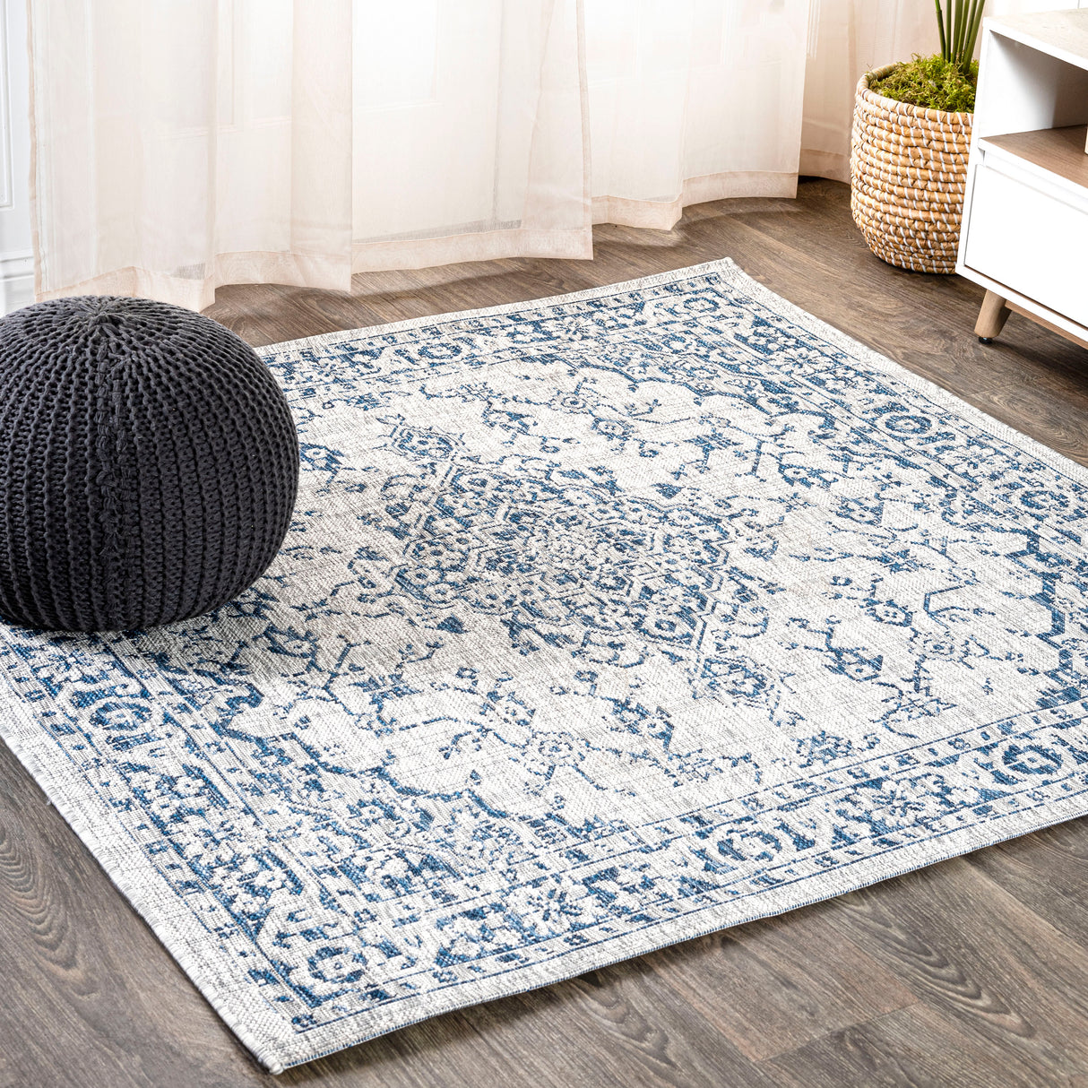 Rozetta Boho Medallion Textured Weave Indoor/Outdoor Square Area Rug