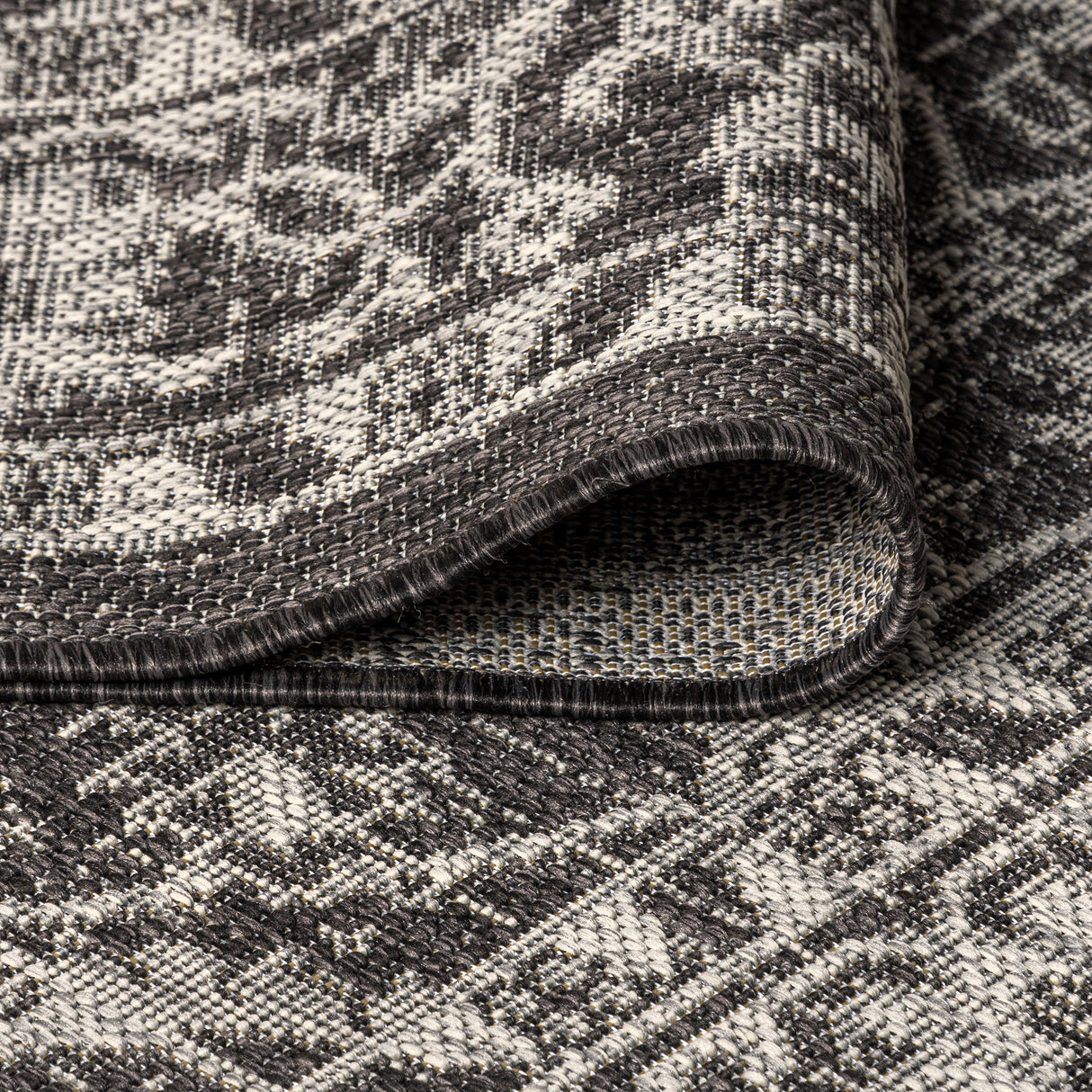 Palazzo Vine and Border Textured Weave Indoor/Outdoor Runner Rug