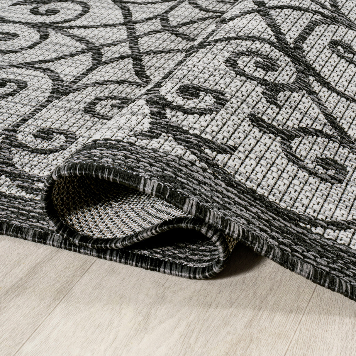 Madrid Vintage Filigree Textured Weave Indoor/Outdoor Runner Rug