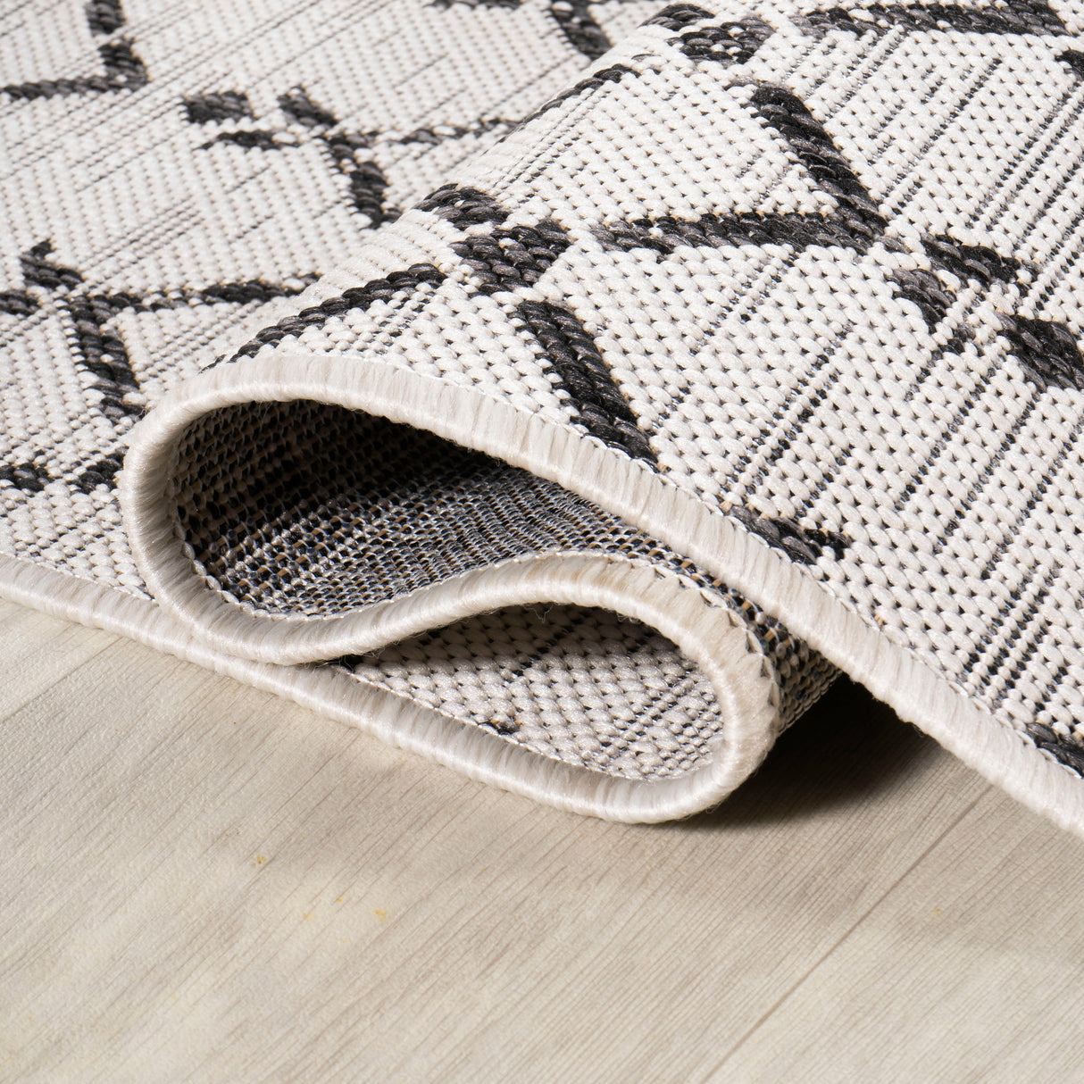 Ourika Moroccan Geometric Textured Weave Indoor/Outdoor Square Area Rug