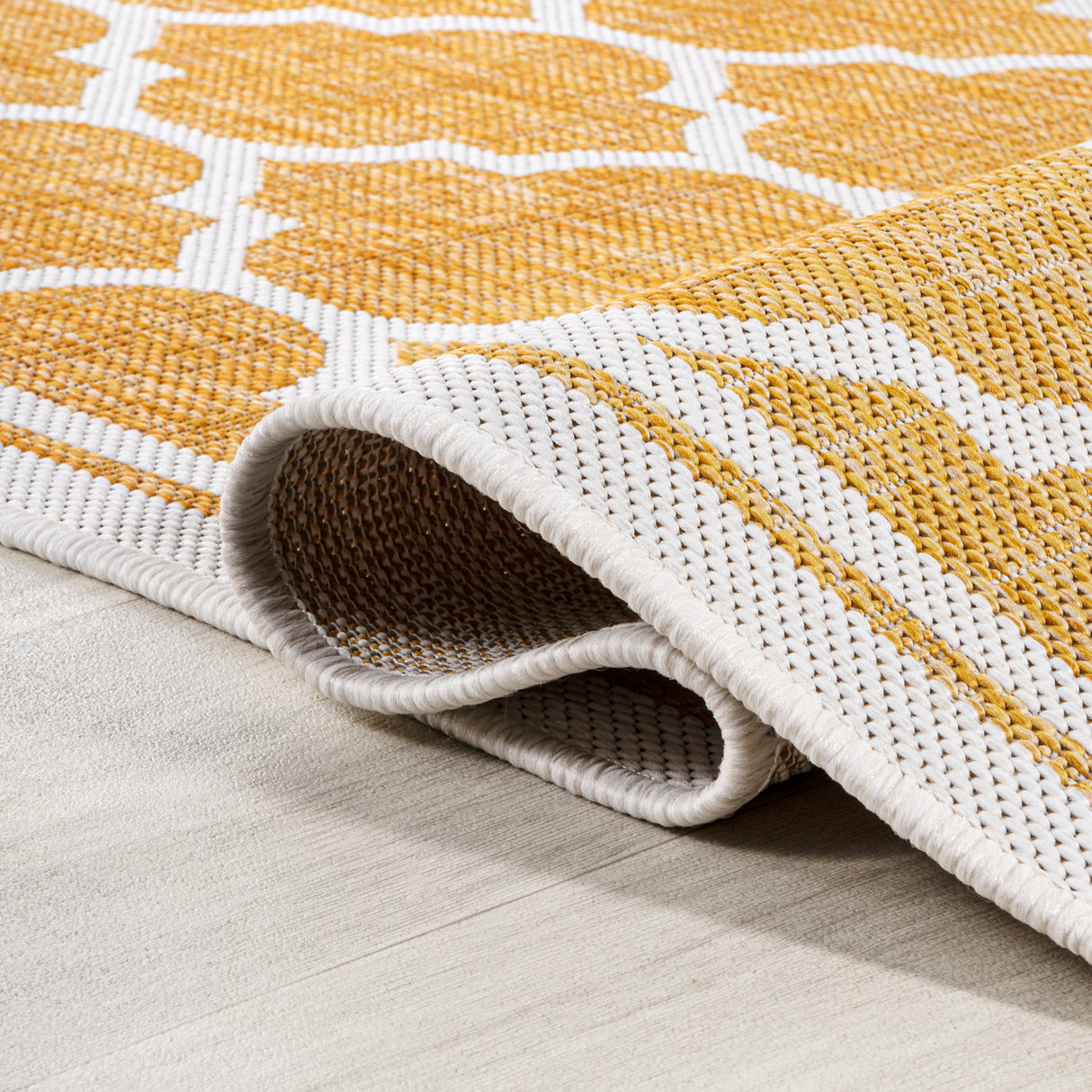 Trebol Moroccan Trellis Weave Indoor/Outdoor Square Area Rug