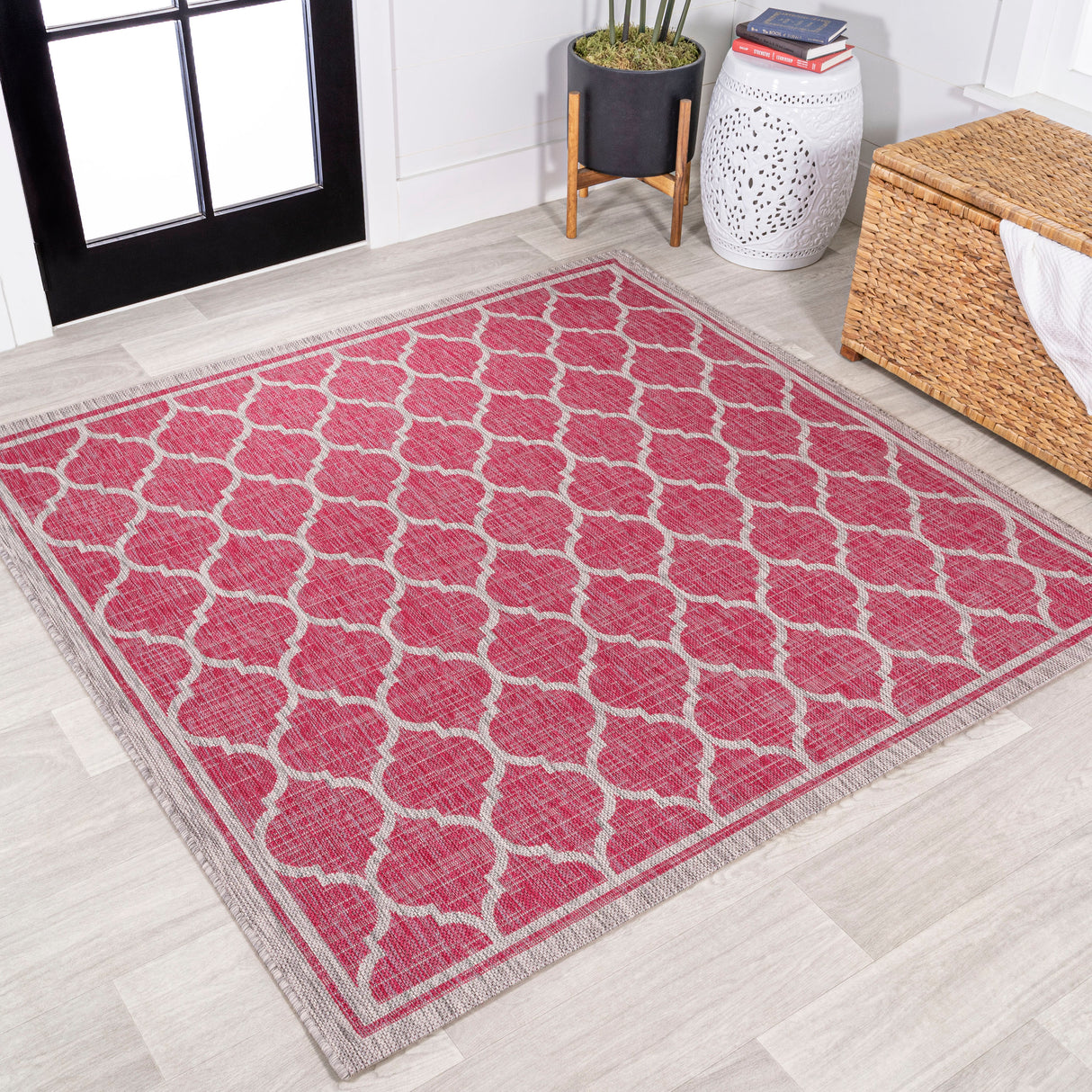 Trebol Moroccan Trellis Weave Indoor/Outdoor Square Area Rug