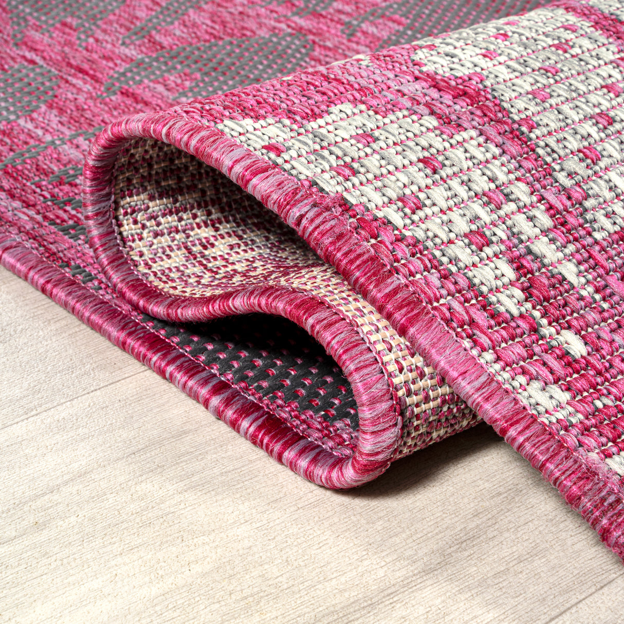 Zinnia Modern Floral Textured Weave Indoor/Outdoor Area Rug