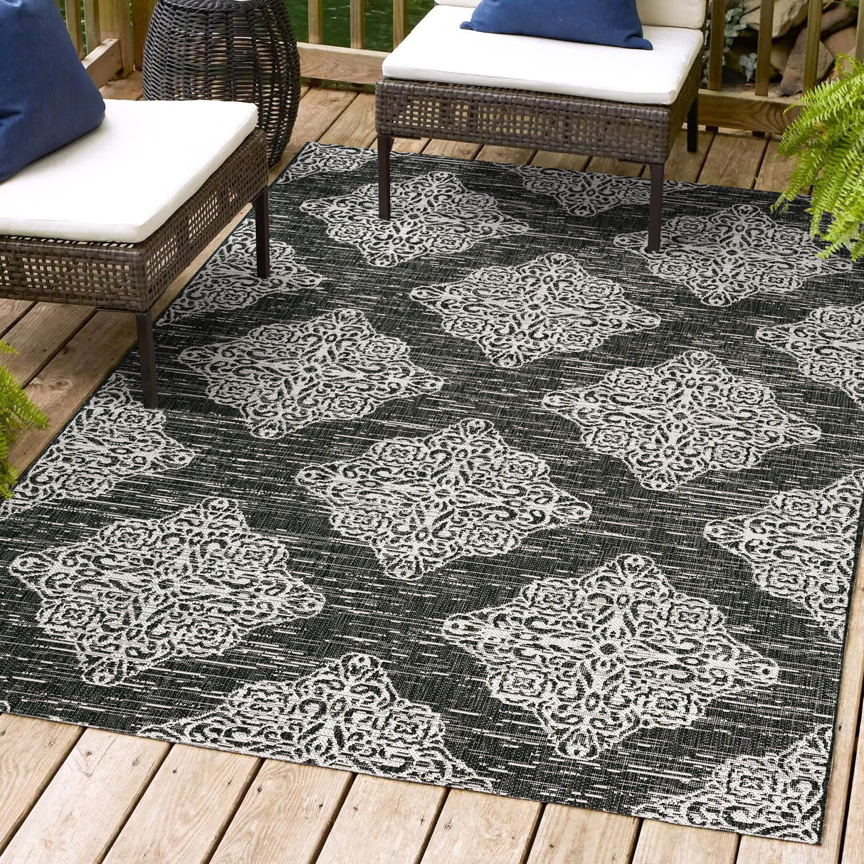 Tuscany-Ornate-Medallions-Indoor/Outdoor-Area-Rug-Area-Rugs