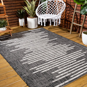 Zolak Geometric Indoor/Outdoor Area Rug