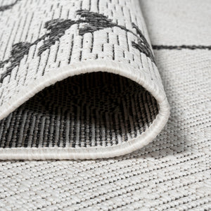 Derya Tribal Diamond Trellis Indoor/Outdoor Runner Rug