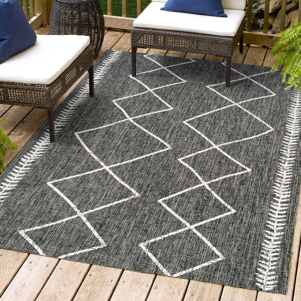 Derya-Tribal-Diamond-Trellis-Indoor/Outdoor-Modern-Area-Rug-Area-Rugs
