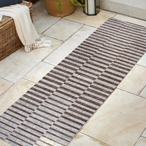 Sukie-Modern-Offset-Stripe-Indoor/Outdoor-Runner-Rug-Runner-Rugs