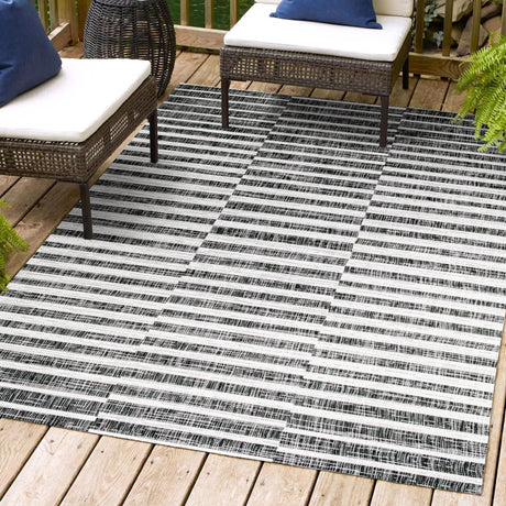 Sukie-Modern-Offset-Bold-Stripe-Indoor/Outdoor-Area-Rug-Area-Rugs