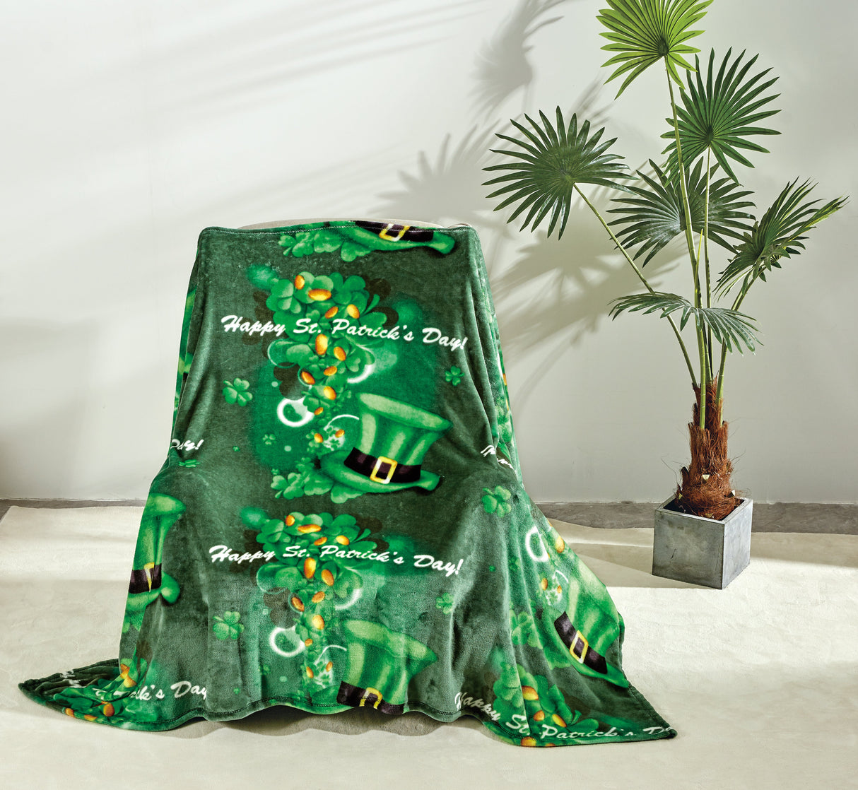 St. Patrick's Day 50" x 70" Throw Blanket