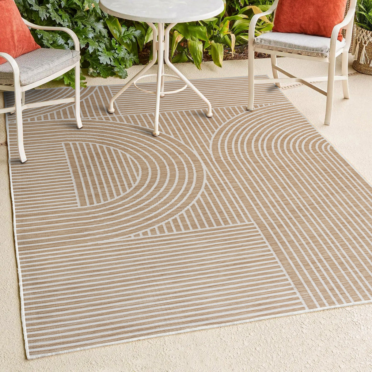 Zephyr-Mid-Century-Modern-Arch-Stripe-Reversible-Machine-Washable-Indoor/Outdoor-Area-Rug-Area-Rugs