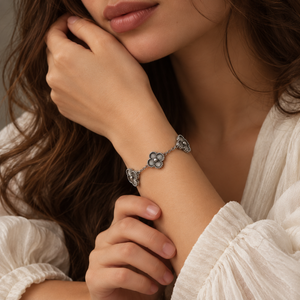 Title: 18k Gold Plated Bloom Line Bracelet