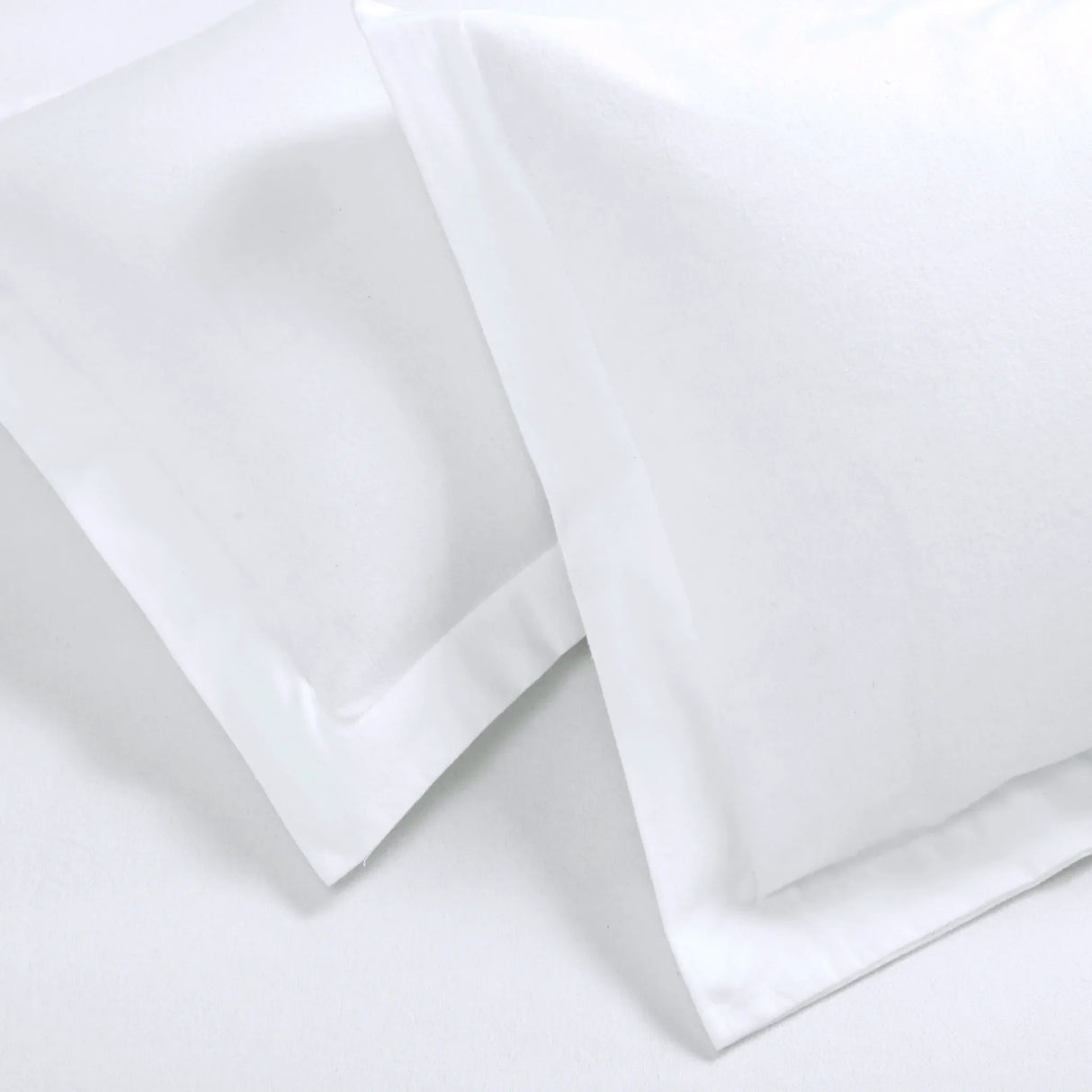 Flannel Cotton Modern Solid Fuzzy Duvet Cover Set With Pillow Shams - Duvet Cover Set by Superior Brand
